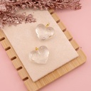 Dije de corazon de resina baño 18k