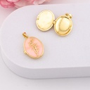 Dije relicario esmaltado de flor baño 18k