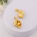 Dije caracol con perla baño 18k