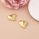 Dije de corazon con zirconias baño 18k