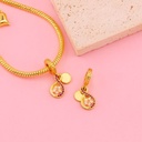 Charm de pelota rosado en micropave