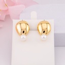 Aretes stud con perlas baño 18k