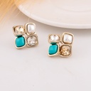 Aretes stud cuadrados con turqueza y zirconias baño 18k