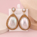 Aretes colgantes de perla en rhinestone