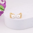Aretes stud con perlas y zirconias baño 18k