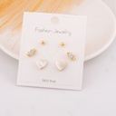 Set de piercings de corazon con zirconias baño 18k