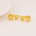 Aretes stud coquette solidos baño 18k