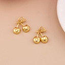 Dije de cereza baño 18k