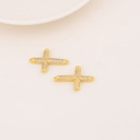 Enlace religioso de cruz en micropave