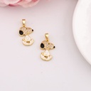 Dije de Snoopy con zirconias baño 18k