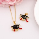 Dije de graduacion con zirconias baño 18k