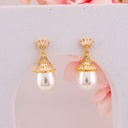 Aretes colgantes de perla y zirconias baño 18k