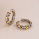 Argollas doble tono con zirconias baño 18k