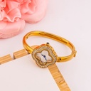 Reloj vintage de trebol estilo brazalete en acero inoxidable