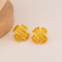 Aretes stud solidos en forma de X baño 18k