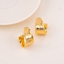 Aretes estilo argollas enrroladas baño 18k