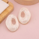 Aretes ovalados esmaltados baño 18k