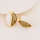 Aretes de tulipan esmaltados con broche omega baño 18k