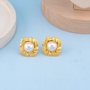 Aretes cuadrados con perla en acero inoxidable